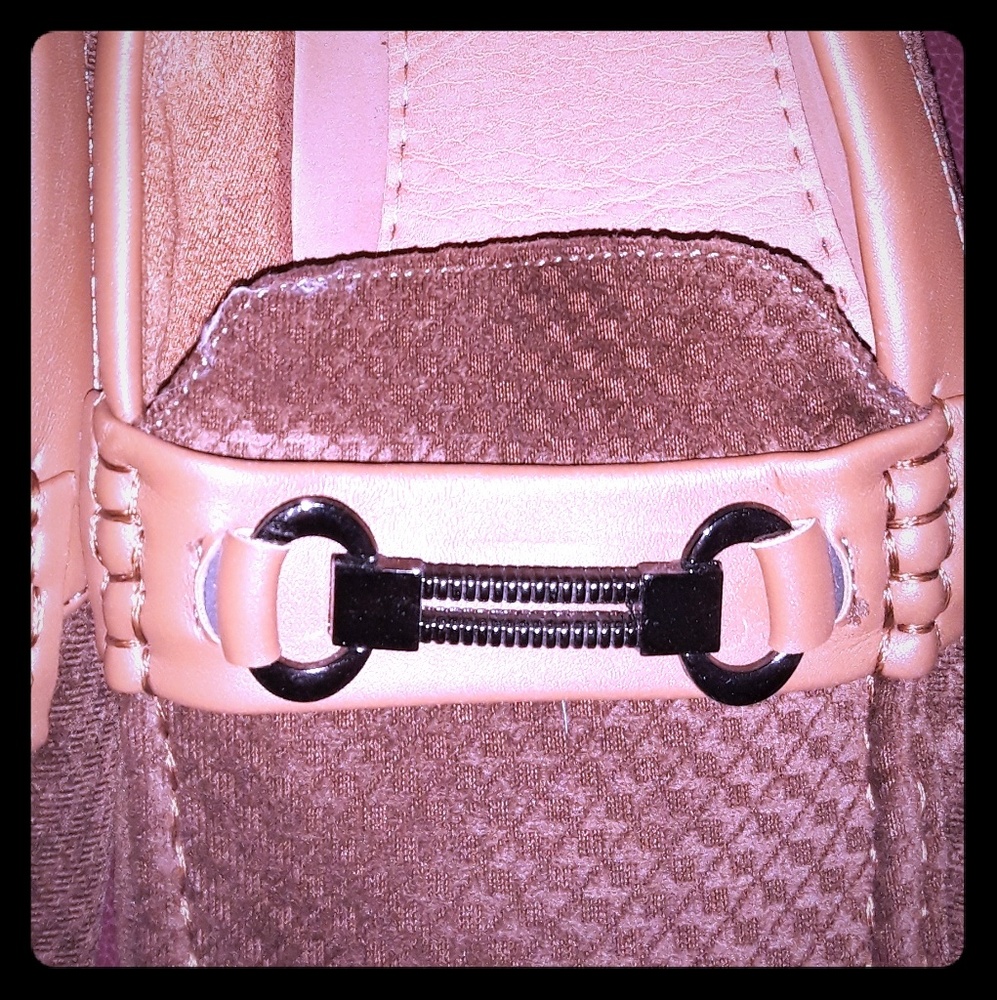 Max leather